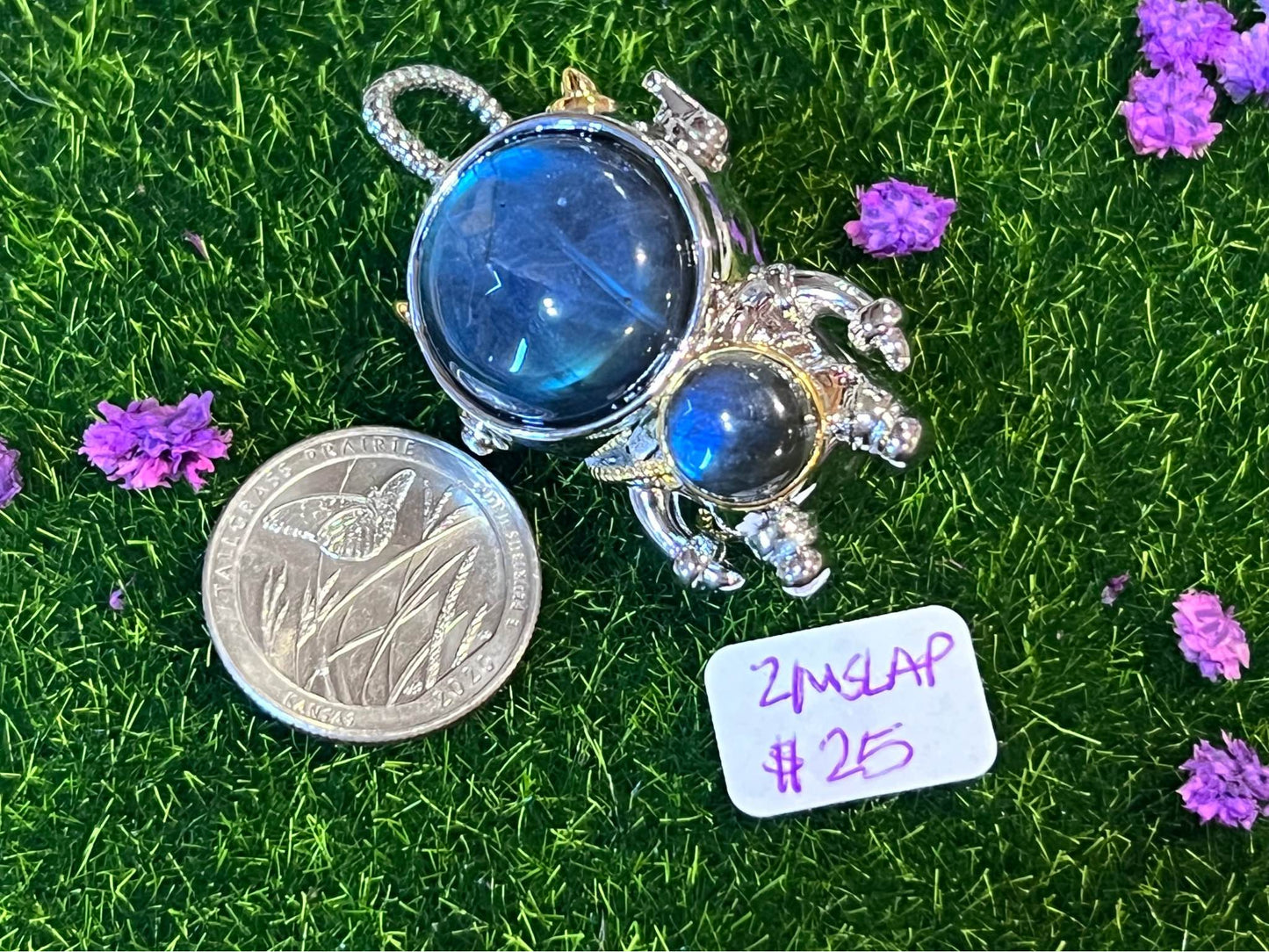 Labradorite Astronaut Pendant