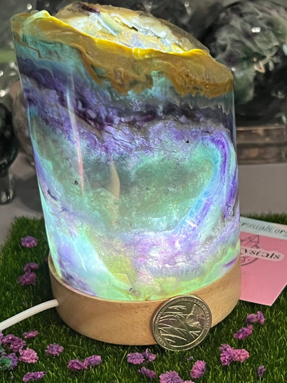 Fluorite lamp