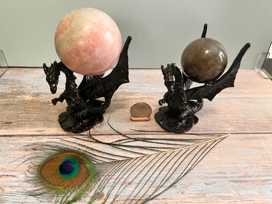 Black metal dragon sphere holders